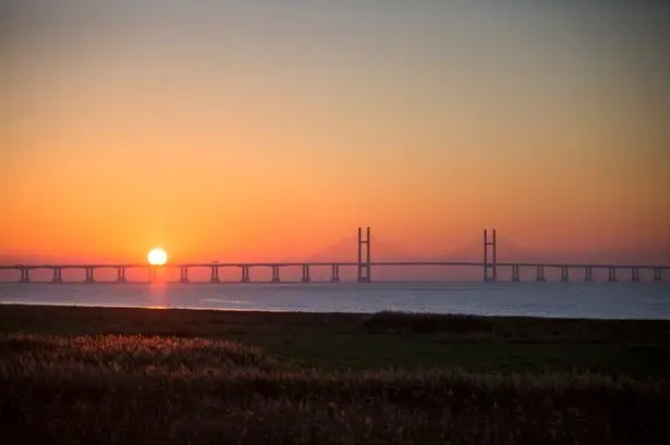 UK to abolish Severn crossing tolls by end of 2018