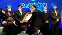 ایران‌خودرو برترین خودروساز کشور شد
