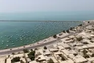 حمله دشمن به اسکله بندر چارک؛ یک شهید و ۴ شناور آسیب دید
