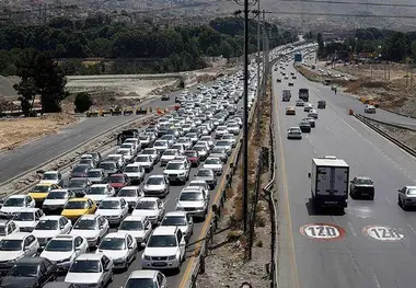 ترافیک سنگین درمحورهای مواصلاتی استان زنجان