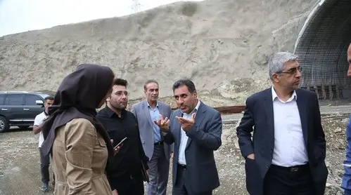 بازدید خیرالله خادمی از اتوبان کرج