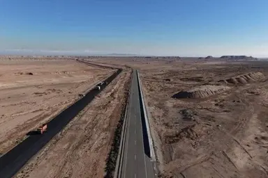 آغاز عملیات آسفالت بزرگراه بین  المللی آستارا - آستارا