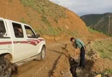مسدود شدن راه ارتباطی چهار روستای الموت غربی