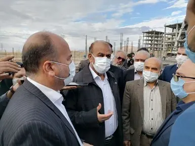 بازدید وزیر راه از طرح نهضت ملی مسکن سمنان