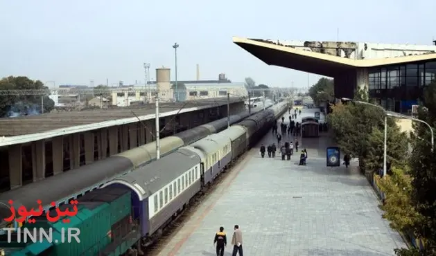 ساخت ایستگاه‌های راه‌آهن متناسب با فرهنگ و اقلیم
