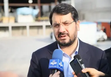 گزارش تصویری | بازدید وزیر راه و شهرسازی از مسیر عبور خط ریلی در منطقه ۱۷ و ۱۸ تهران و حوزه بازآفرینی شهری