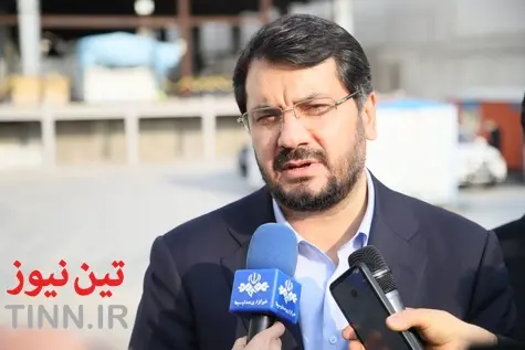 گزارش تصویری | بازدید وزیر راه و شهرسازی از مسیر عبور خط ریلی در منطقه ۱۷ و ۱۸ تهران و حوزه بازآفرینی شهری