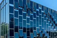 راهکار خورشیدی تامین انرژی با فتوولتائیک یکپارچه ساختمانی