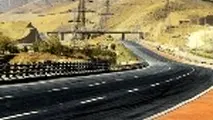 اجرای عملیات انسداد مسیر قدیم و هدایت ترافیک در راه جدید قم - قنوات