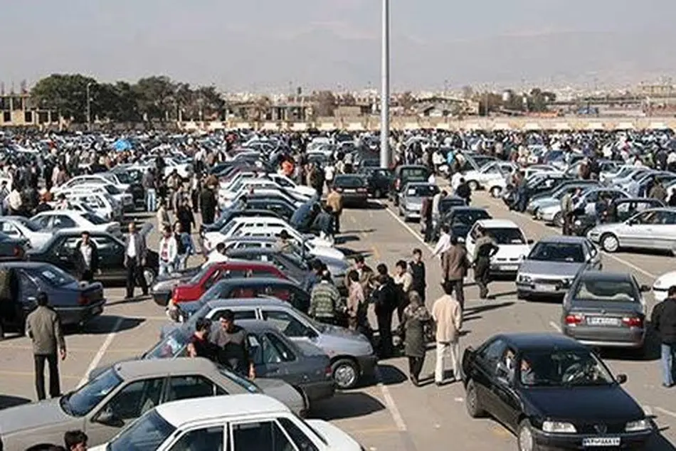 مجلس با هرگونه افزایش قیمت خودرو مخالف است