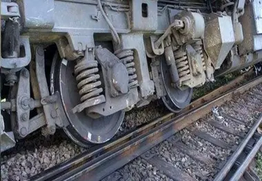 خروج واگن باری از ریل و انسداد ۷ ساعته محور جنوب