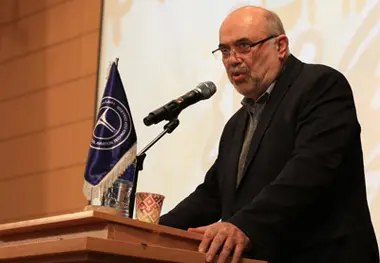 عابدزاده: دانشکده صنعت هواپیمایی پابرجا خواهد ماند