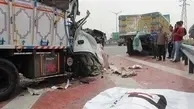 برخورد 2 خودروی سنگین در جاده قدیم قم - تهران یک کشته برجای گذاشت