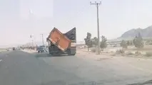 کمربندی شهرضا رکورددار تصادفات/ گودال هایی که کامیون ها را نصف می کند