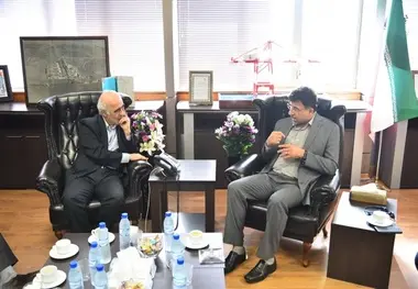 بهره‌گیری از ظرفیت و توان علمی دانشگاه در ارتقای علمی بنادر خوزستان

