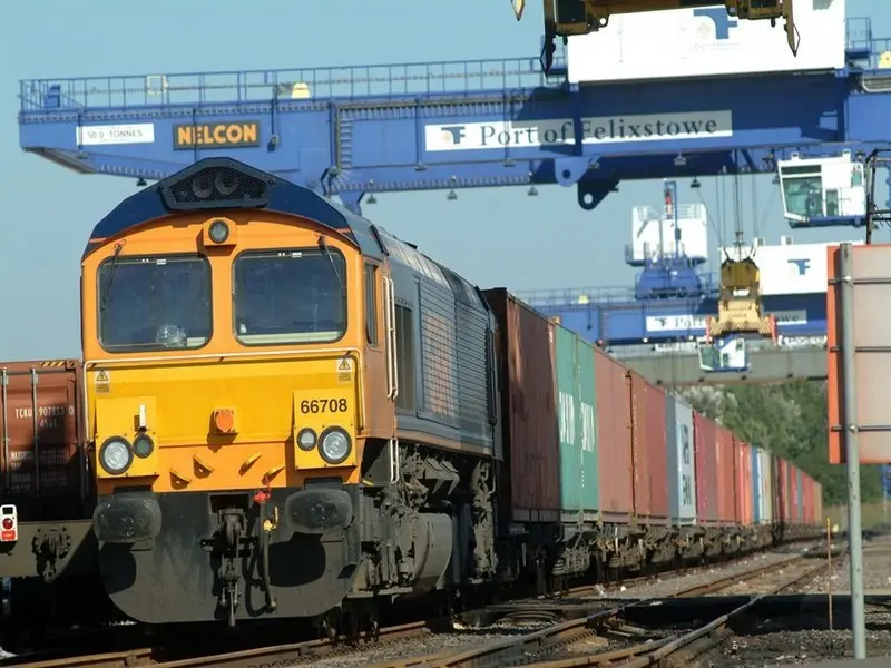 Network Rail to upgrade Ipswich and Felixstowe line in UK