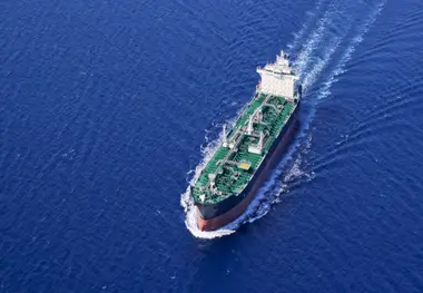 Shipping confidence slightly down due to trade wars