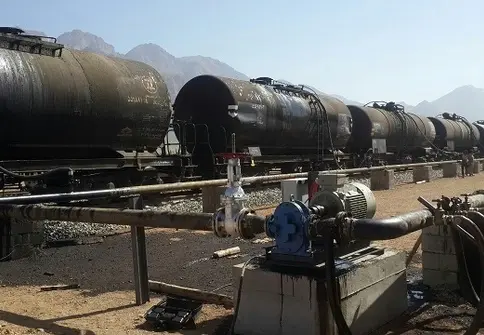 بارگیری اولین محموله نفت کوره سنگین از راه‌آهن کرمانشاه