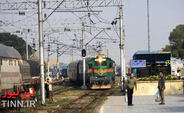 قطار تهران - گرمسار در برزخ