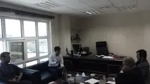 
خارج سازی ۲۴۰۰ لیتر استیل کلراید دارای قابلیت انفجار از محوطه بندر گناوه 

