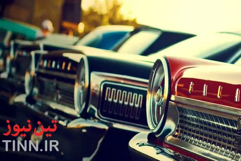 گزارش تصویری| رالی خانوادگی ماشین‌ های کلاسیک در اصفهان
