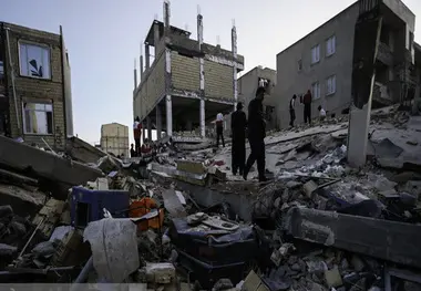 درخواست مجمع نمایندگان کرمانشاه برای کمک به زلزله‌زدگان