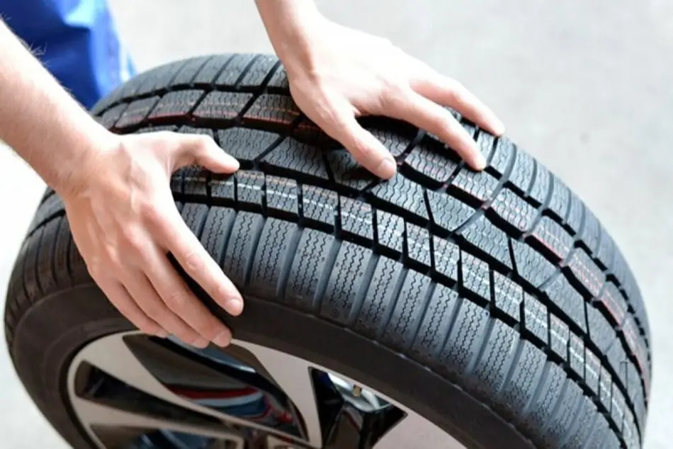 رگه های رنگی روی لاستیک های نو چه معنایی دارند؟