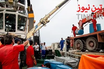 عملیات پاکسازی جزیره خارگ از آلودگی نفتی