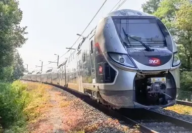 First Omneo Premium EMU for Normandy on test