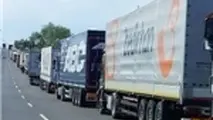 دلایل ایجاد صف طولانی کامیون‌ها در مرز ترکیه با ایران / ترکیه در تأمین گازوئیل کامیون‌ها در مرز ایران مشکل دارد