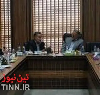 تاکید بر تقویت اعتبارات پروژه های راهسازی و نگهداری راه های استان یزد