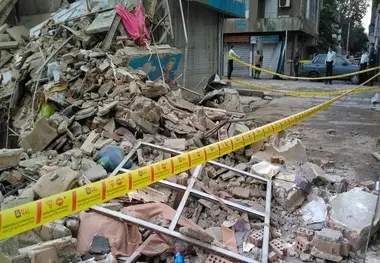 فوت ۲نفر در حادثه ریزش دیوار خیابان ابوذر