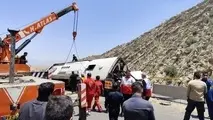 افزایش شمار جان‌ باختگان حادثه واژگونی اتوبوس در جاده فیروزآباد ـ کوار به ۲۱ نفر + اعلام جزئیات
