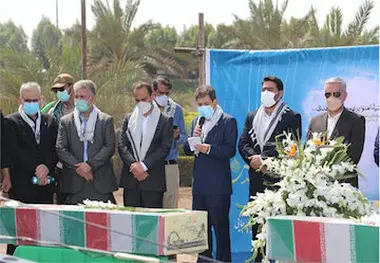 پیکر مطهر ۲شهید گمنام در مجتمع بندر شهید رجایی تشییع شد