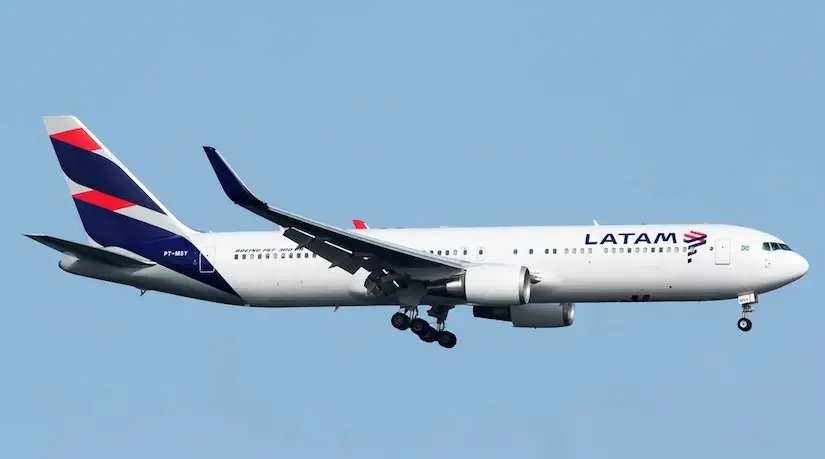 LATAM Boeing 767 Experiences Electrical Problems