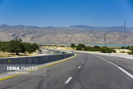 گزارش تصویری آزادراه شیراز اصفهان  (18)