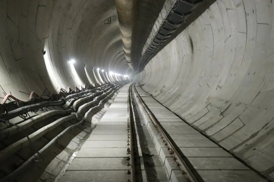 Five bids submitted for railway tunnel construction in Lodz, Poland
