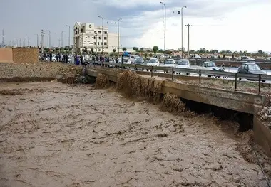 سیل مسؤولان سمنان به حالت آماده‌باش کامل درآورد 