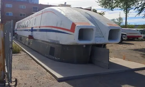 Hovertrain؛ قطار راکتی (3)