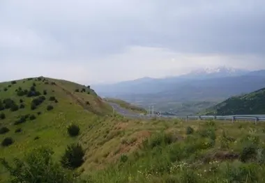 سایه ابهام برسر جاده توریستی محلات