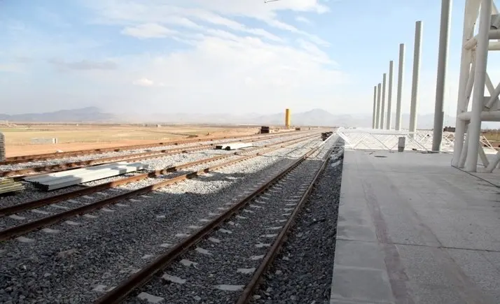 ایستگاه راه آهن قزوین جوابگوی نیازهای این استان نیست