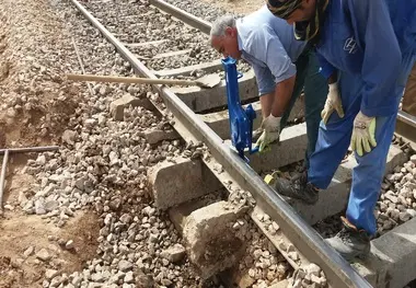 بهسازی خط راه‌آهن شرق بدون مسدودی خط و توقف وسایل نقلیه ریلی

