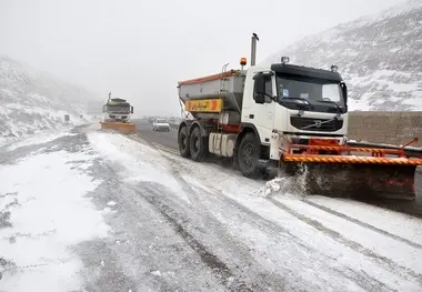 جزییات بارش سنگین باران و برف در جاده‌های کشور