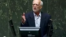 نمایندگان به‌جای عبور از خط ویژه نیم ساعت زودتر راه بیفتند