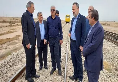 بررسی ظرفیت سازی ۲۰۰ هزار تنی گندم در شبکه ریلی جنوب کشور