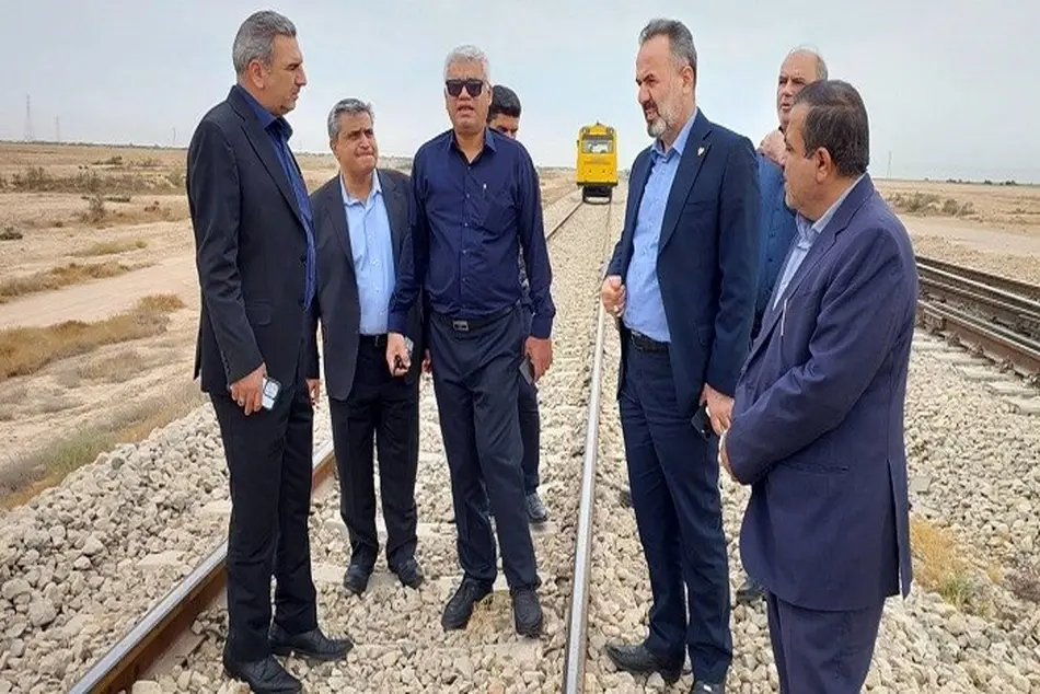 بررسی ظرفیت سازی ۲۰۰ هزار تنی گندم در شبکه ریلی جنوب کشور