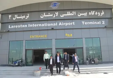 نصب سامانه هوشمند اطلاعات پرواز در فرودگاه لارستان