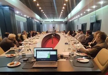 اولین نشست شورای راهبردی اجلاس هلدینگ ها و پیشران های اقتصادی ایران برگزار شد