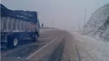افزایش ترافیک جاده‌ها / ۹ محور به دلیل شرایط نامساعد جوی مسدود است