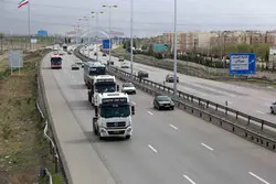 تردد بیش از ۱۱میلیون خودرو از محور‌های مواصلاتی استان قزوین